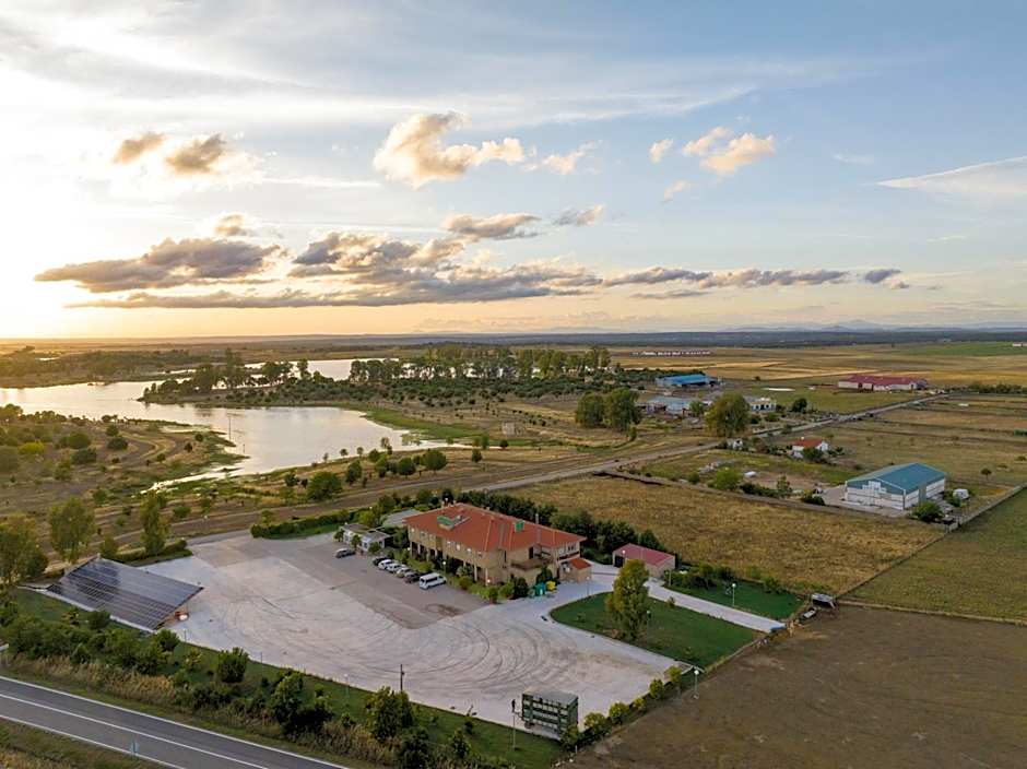 Hotel Restaurante Sostenible La Laguna