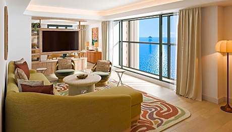 Prestige Suite with Sea View