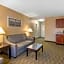 Quality Inn & Suites Des Moines - Merle Hay Road