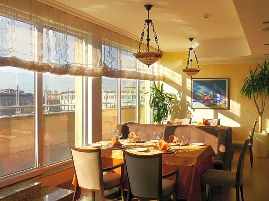 Arena Di Serdica Hotel