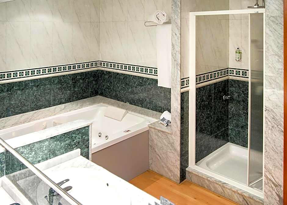 Hotel Zentral Gijón Rey Pelayo