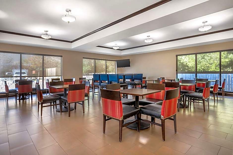 Comfort Suites Spring