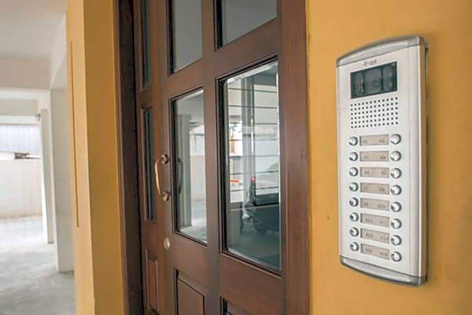 ThulasiRams Service Apartments