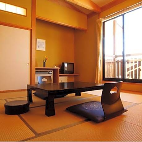 Japanese-Style Quadruple Room