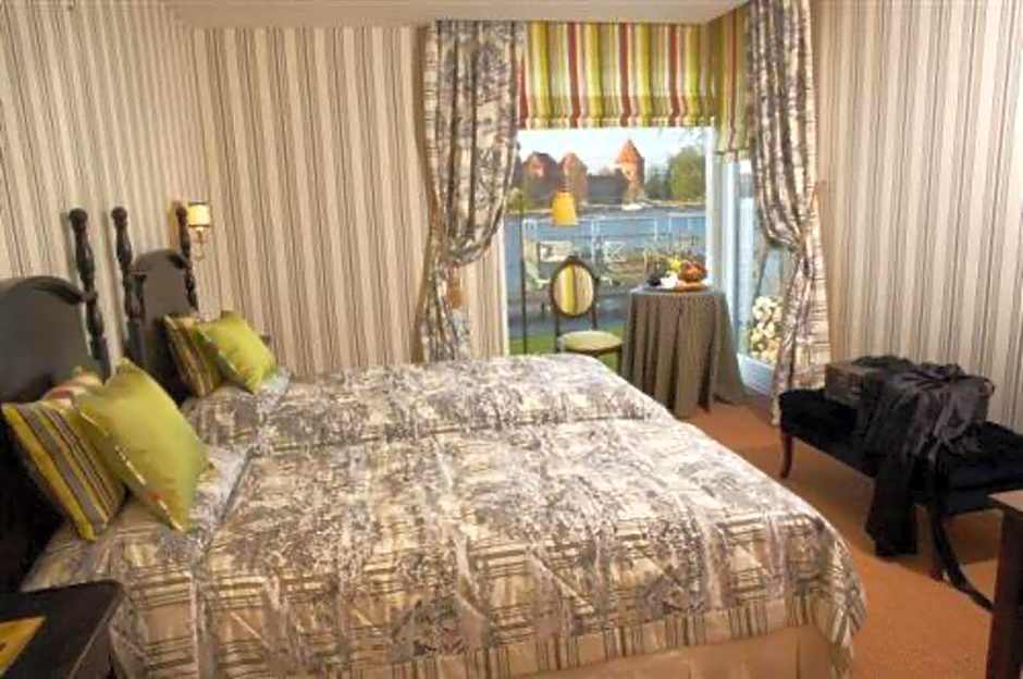 Apvalaus Stalo Klubas Gastro & SPA Hotel