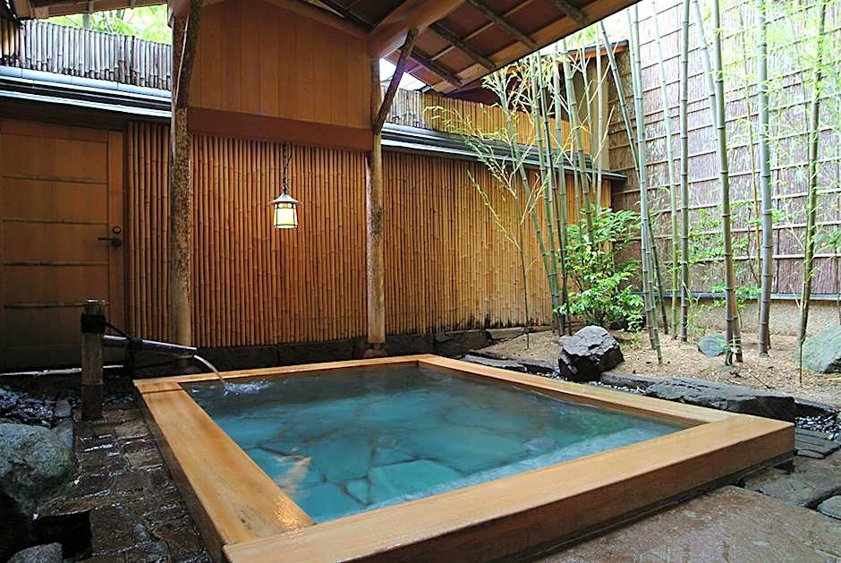 Kinosaki Onsen Nishimuraya Honkan
