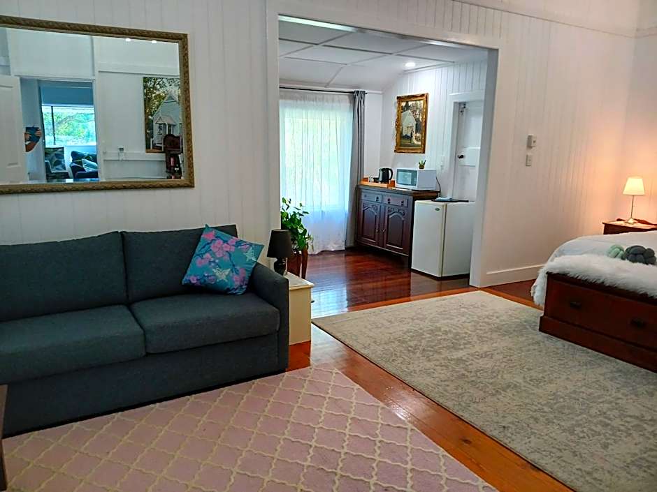 Memory Lane Accommodation