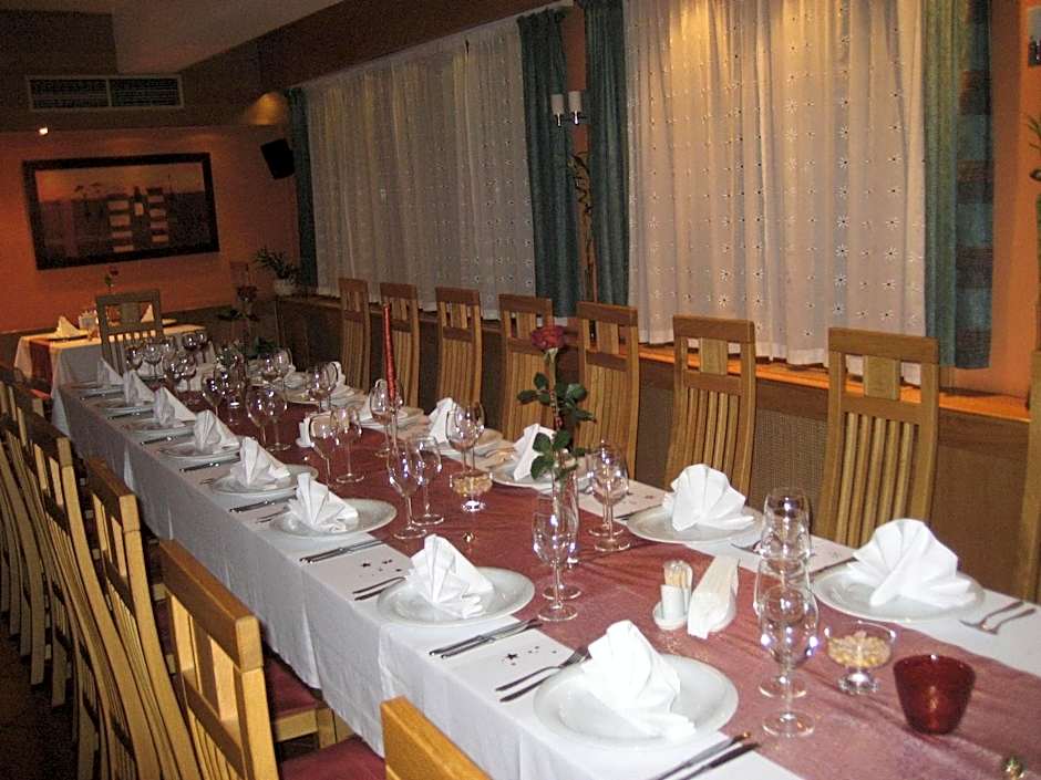 Hotel - Restaurant Gonduzo