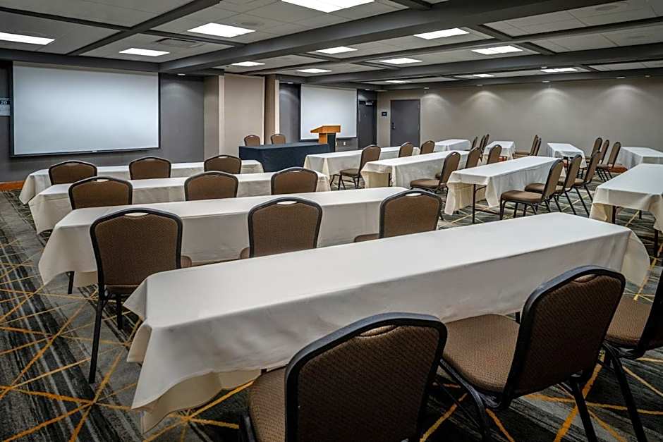 Holiday Inn Hotel & Suites Beckley By IHG
