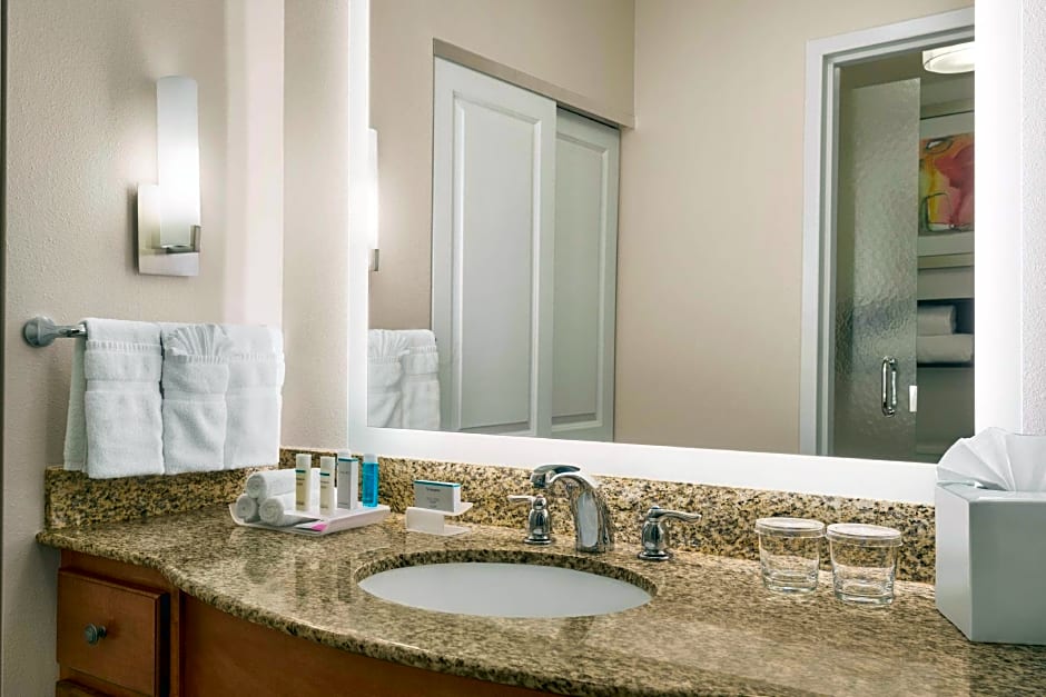 Photo 1 of 2 of 1 King Bed Suite, Hearing Accessible