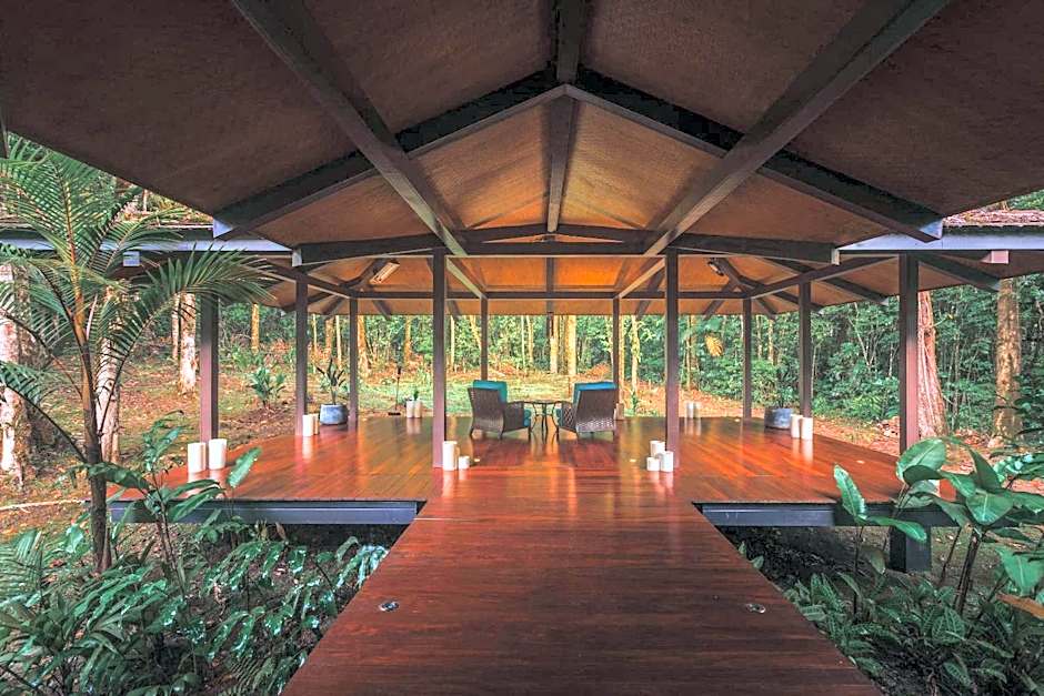 El Silencio Lodge & Spa