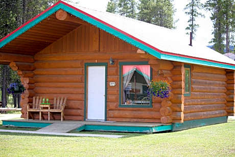 Twin Peaks Resort