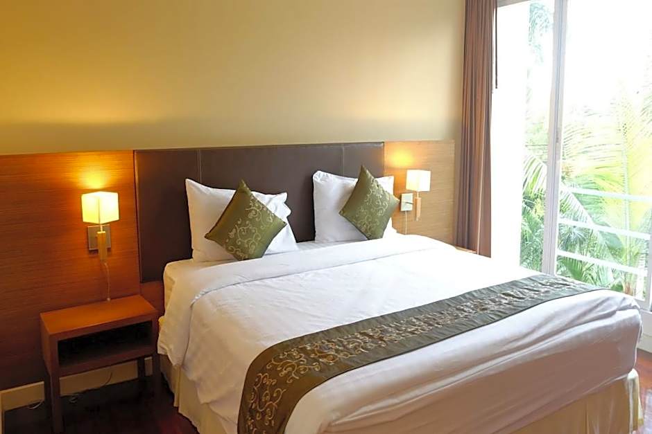 Grand Garden Hotel & Residence