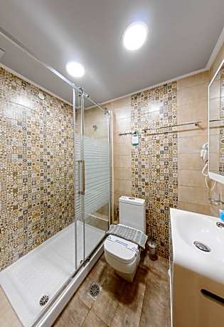 Family Apartment with Partial Sea View (2 Adults + 2 Children)
