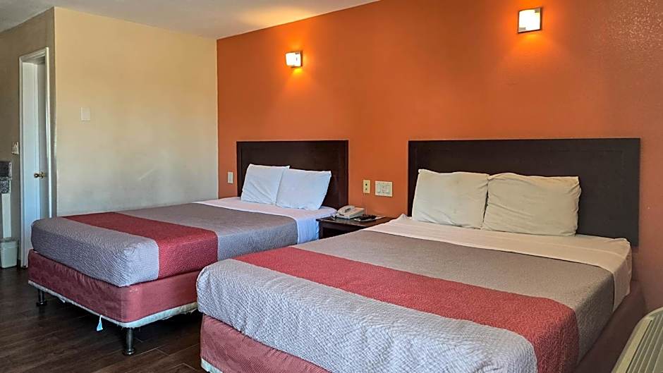 Motel 6-Blythe, CA - South