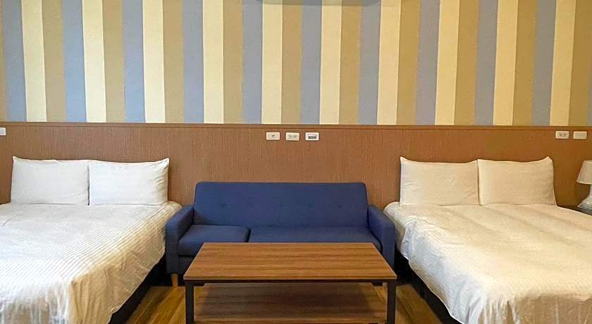 Small Ryukyu Loju sunrise Inn