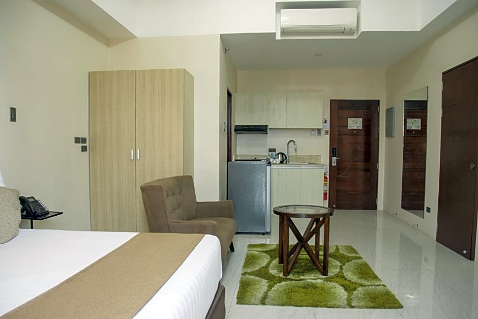 Eastland Hotel and Residences