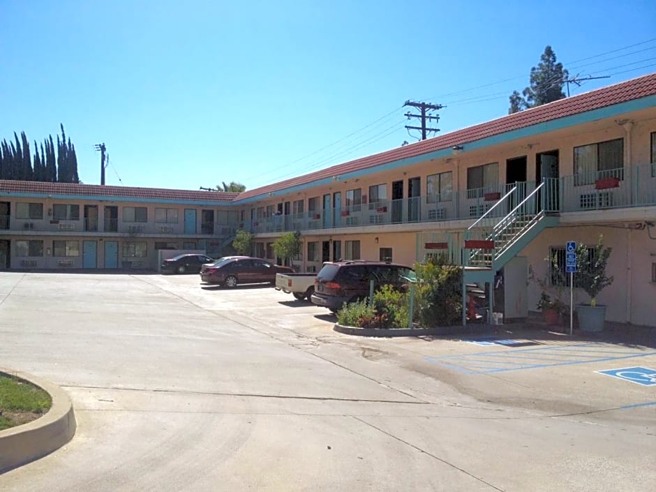 All 8 Motel