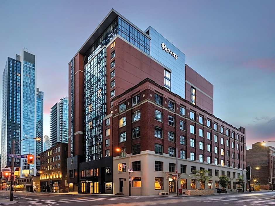 Revery Toronto Downtown, Curio Collection by Hilton