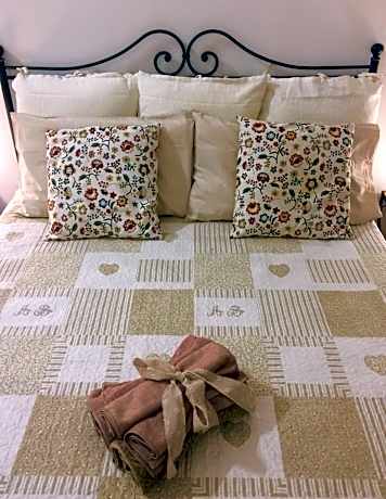 Double Room with Private External Bathroom