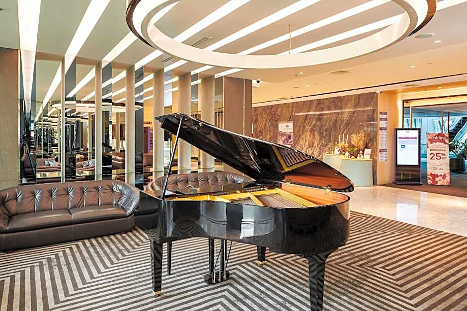 TK Palace Hotel and Convention