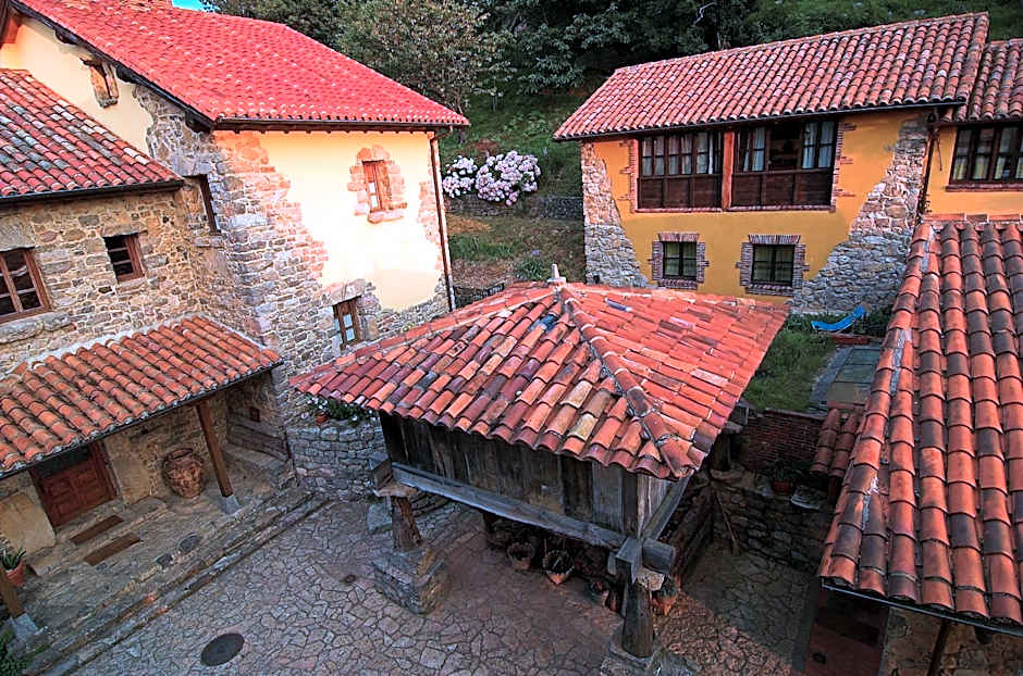 La Montaña Mágica Hotel Rural