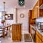 Great Design 1BR Condo - Rooftop pool