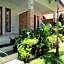 The Wina Guesthouse 2 by ZUZU