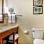 Comfort Inn & Suites At CrossPlex Village