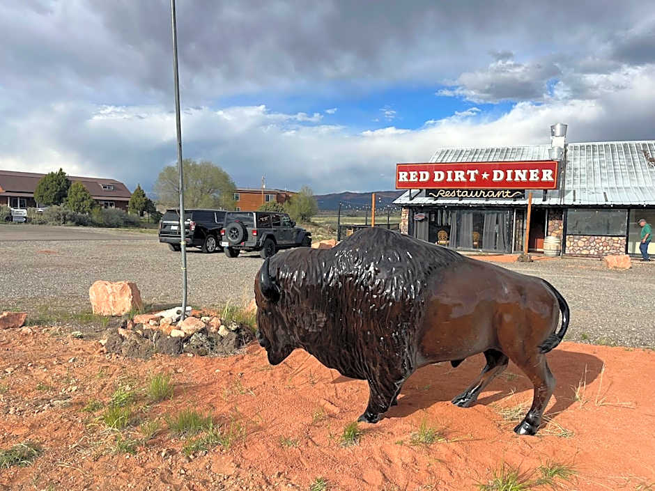 The Riverside Ranch Motel and RV Park