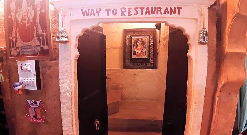 Desert Haveli Guest House