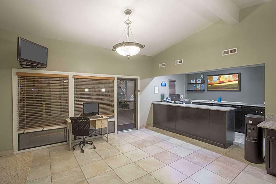 Days Inn by Wyndham Provo