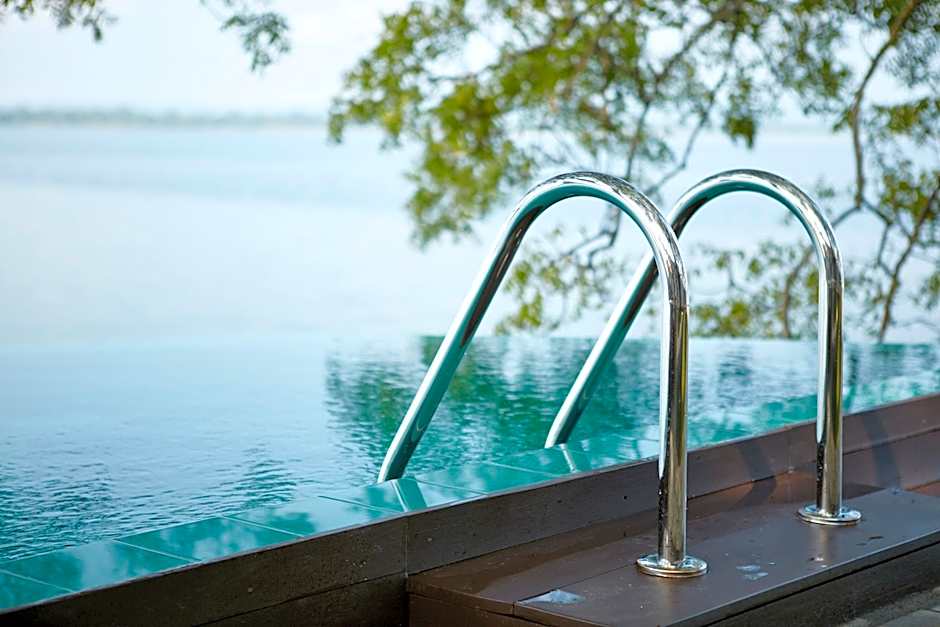 Ekho Lake House Polonnaruwa