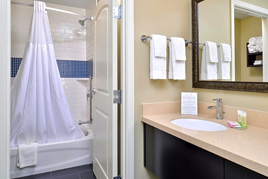 Staybridge Suites Rochester By IHG