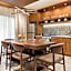 Hoodoo Moab, Curio Collection By Hilton