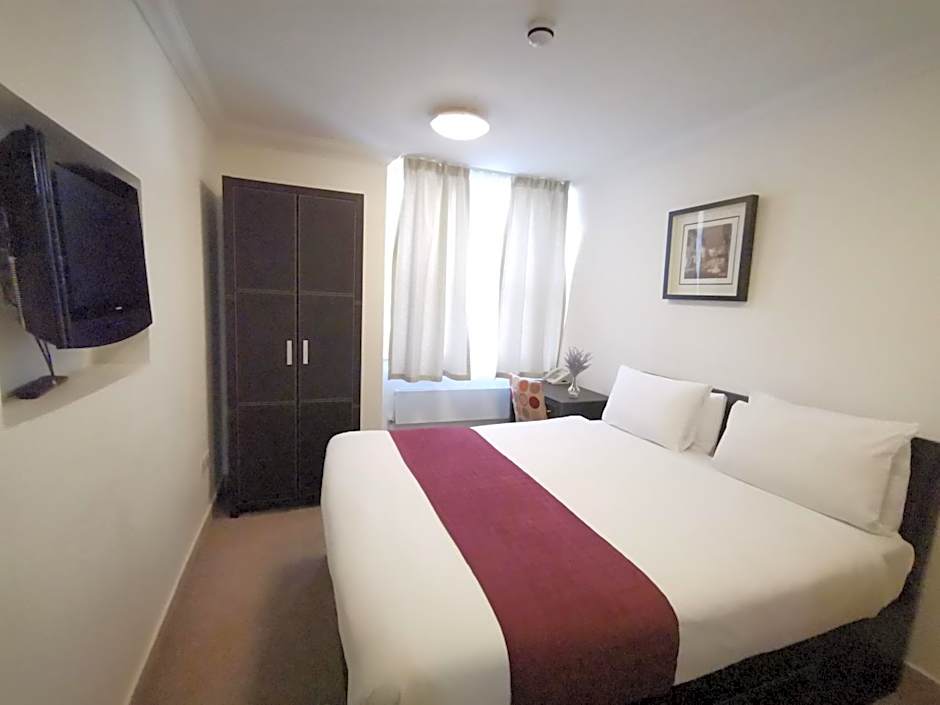 The Royal Chulan Hyde Park Hotel