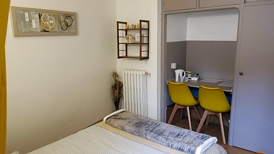 Maison d'Hôtes "La Pierre Pointue"