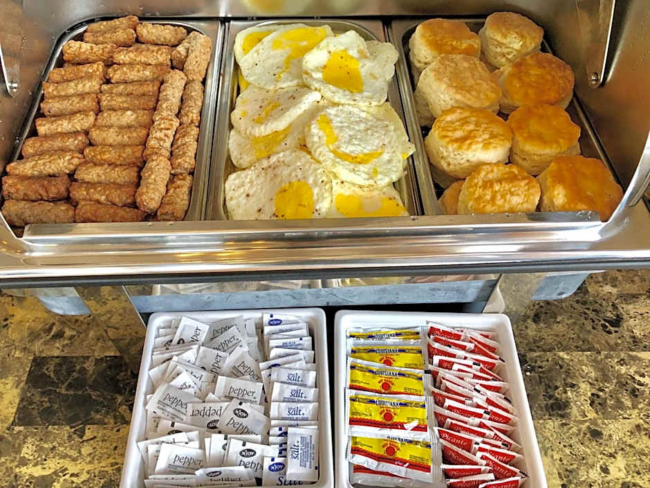 Super 8 by Wyndham Bolivar