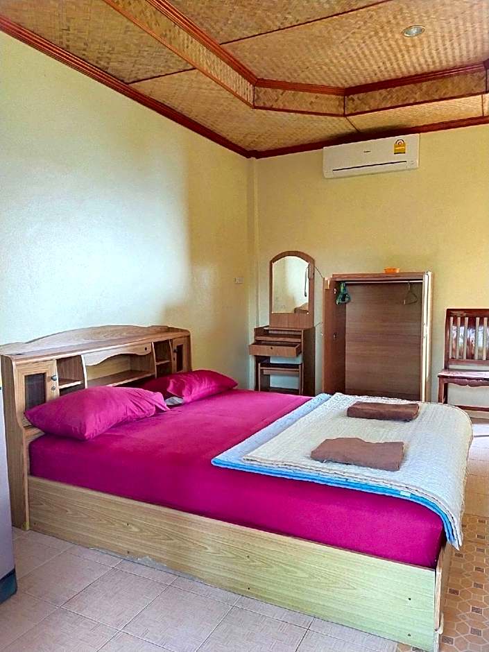 Koh Chang Hut Hotel