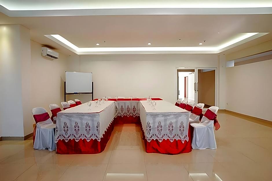 Hotel Bliss Soetta Semarang