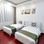Mount Emei Moon Bay Hotel