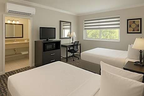 Two Double Beds - Non-Smoking