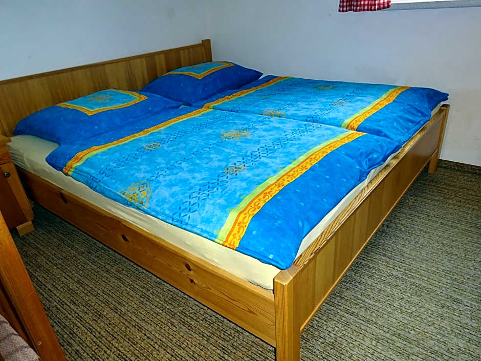 Bungalows Raschun Grabelsdorf Etruskerweg 10 A-9122 St.Kanzian