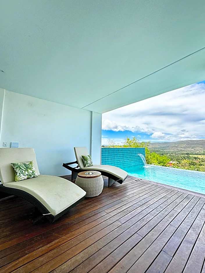 Casa Hari Veadeiros - piscina, ar condicionado e vista maravilhosa!