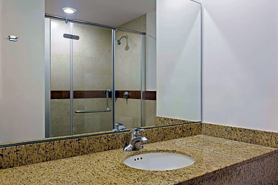 Wyndham Garden Cancun Downtown