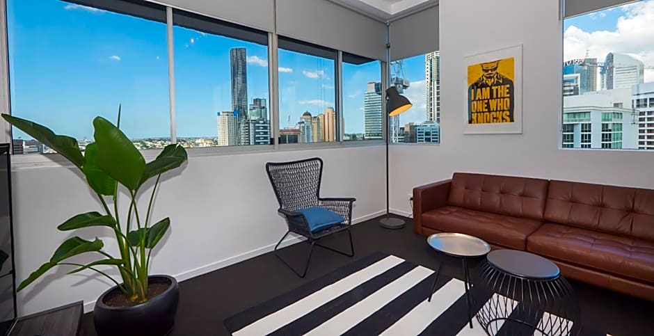Ridge Apartment Hotel