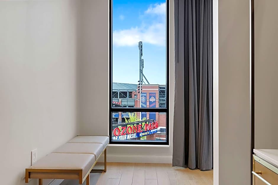 Canopy by Hilton Memphis Downtown