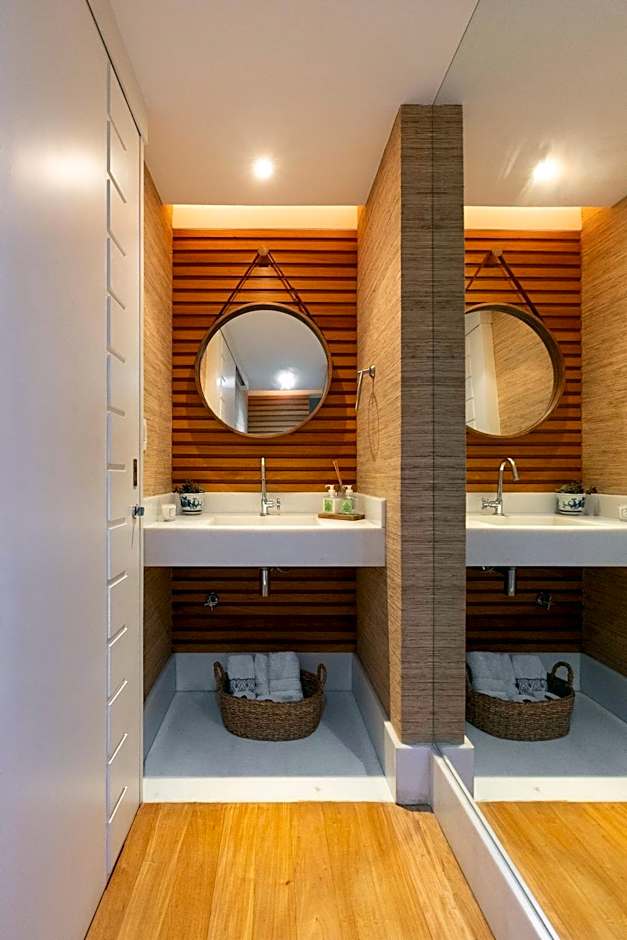 Leblon - Rua Almirante Guilhem | Cobertura à Beira-Mar