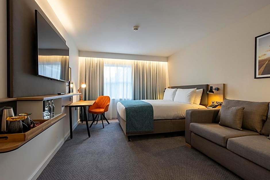 Holiday Inn Bristol Airport By IHG