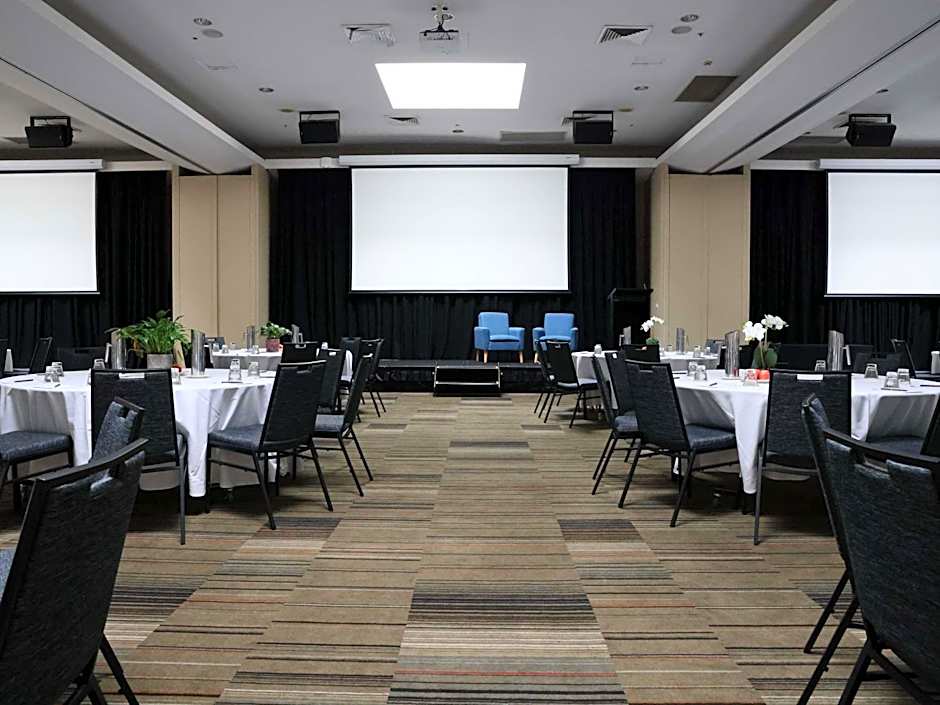 Novotel Sydney Olympic Park Hotel